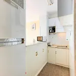 Apartment In By The & Marina *